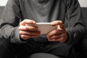 ¿Cómo eliminar cuenta de Mobile Legends?